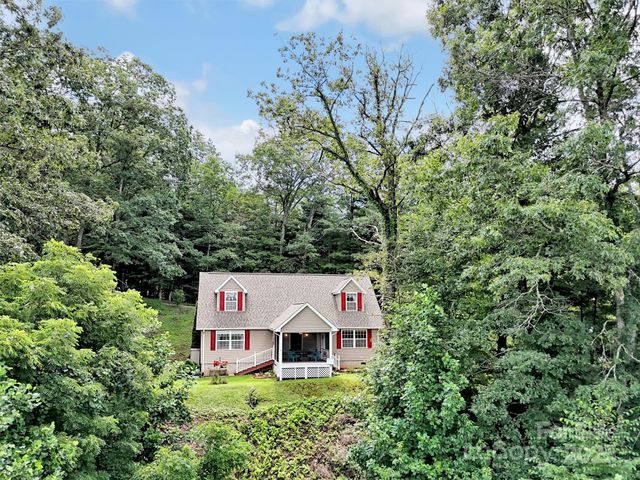 562 Beechwood Drive, Sylva, NC 28779