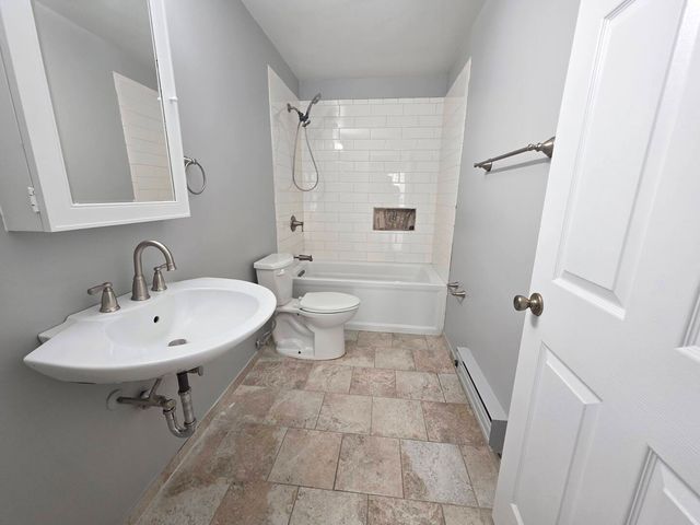 6033 N Sheridan Road 10D, Chicago, IL 60660