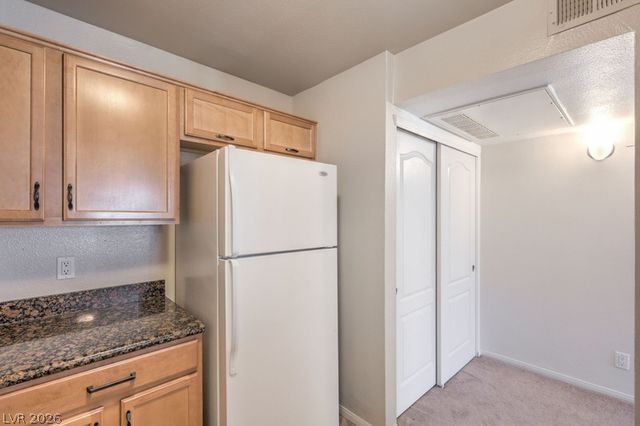 2111 Sealion Drive 207, Las Vegas, NV 89128