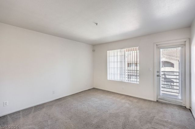 2111 Sealion Drive 207, Las Vegas, NV 89128