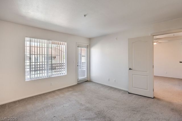 2111 Sealion Drive 207, Las Vegas, NV 89128