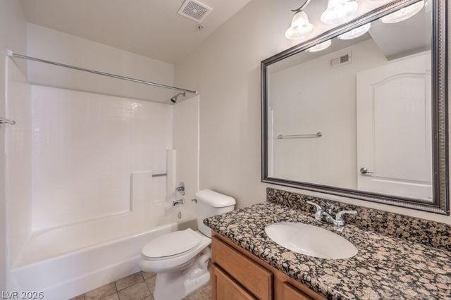 2111 Sealion Drive 207, Las Vegas, NV 89128