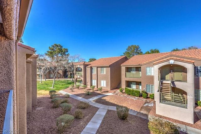 2111 Sealion Drive 207, Las Vegas, NV 89128