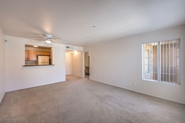 2111 Sealion Drive 207, Las Vegas, NV 89128