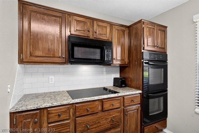 9300 Bridgeford Circle, Fort Smith, AR 72908