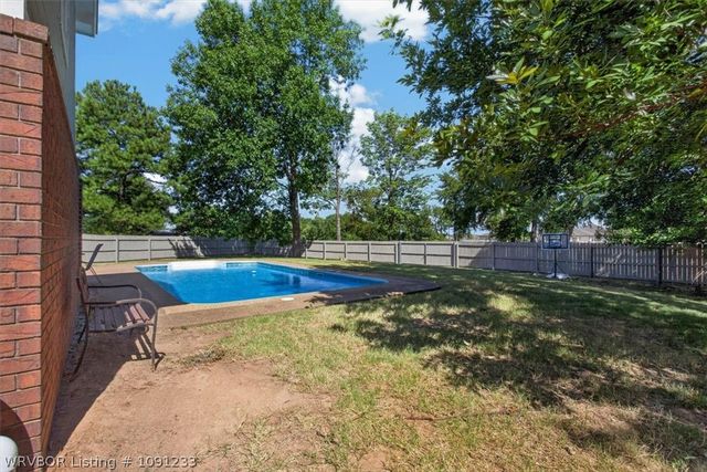 9300 Bridgeford Circle, Fort Smith, AR 72908