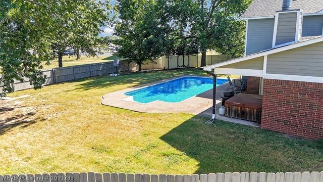 9300 Bridgeford Circle, Fort Smith, AR 72908