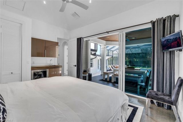 1627 Murex LN, Naples, FL 34102