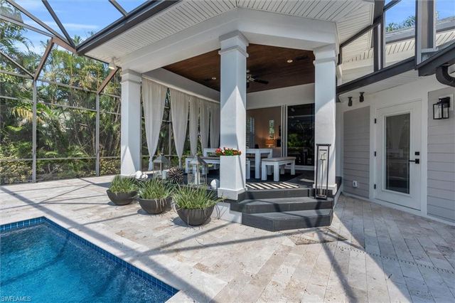 1627 Murex LN, Naples, FL 34102