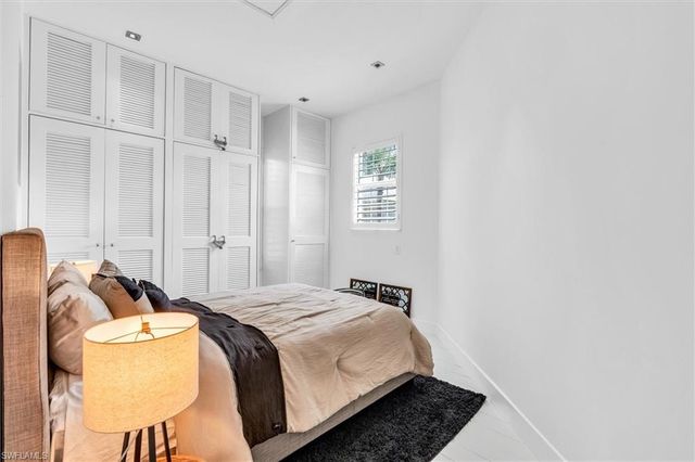 1627 Murex LN, Naples, FL 34102