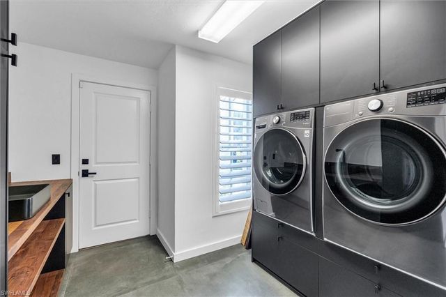 1627 Murex LN, Naples, FL 34102