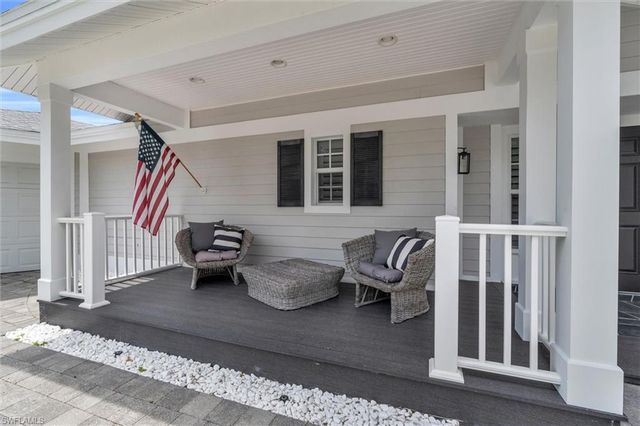 1627 Murex LN, Naples, FL 34102