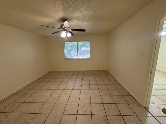 8045 Cannonwood Drive, Fort Worth, TX 76137