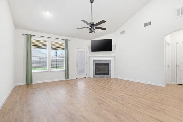 119 Duroc DR, Hutto, TX 78634