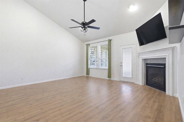 119 Duroc DR, Hutto, TX 78634