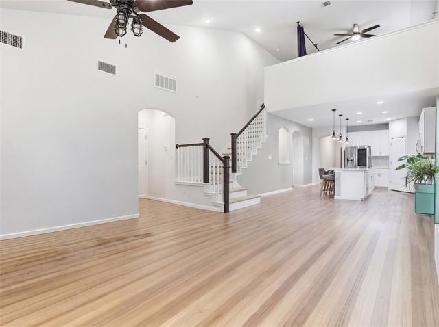 119 Duroc DR, Hutto, TX 78634