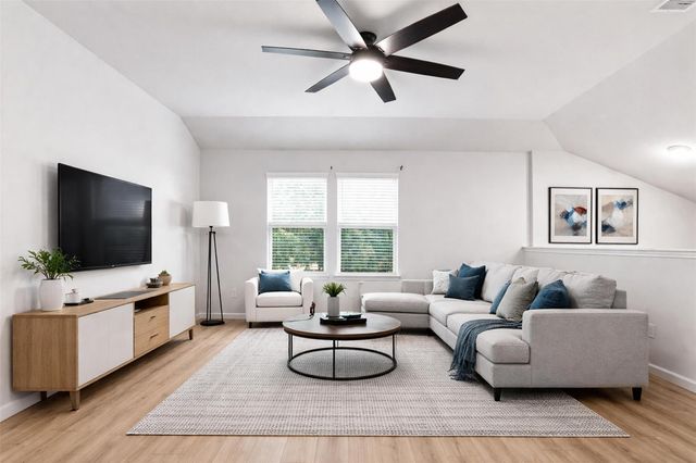 119 Duroc DR, Hutto, TX 78634