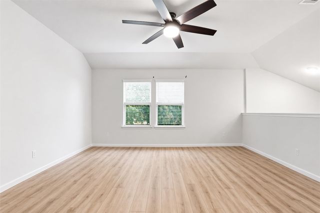 119 Duroc DR, Hutto, TX 78634