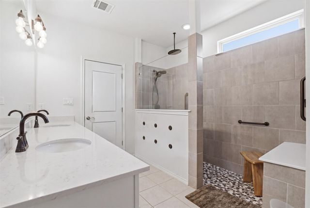 119 Duroc DR, Hutto, TX 78634