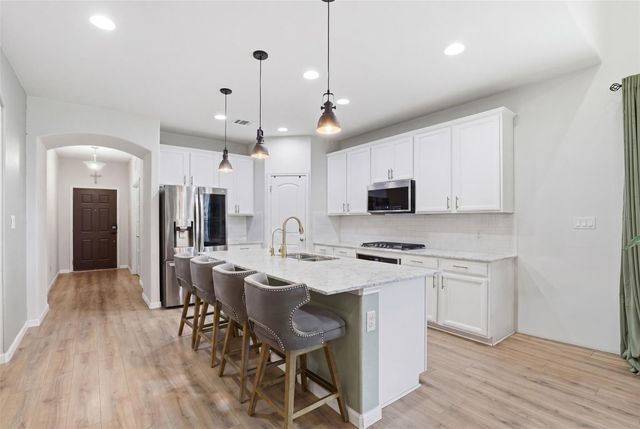 119 Duroc DR, Hutto, TX 78634