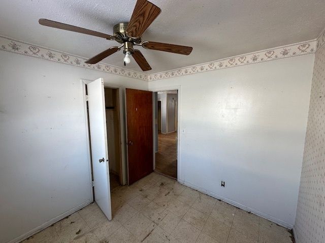 1205 Gage Court, Joliet, IL 60432