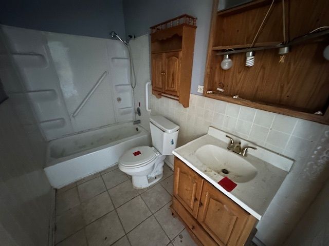 1205 Gage Court, Joliet, IL 60432