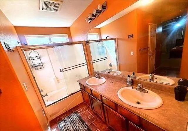 2328 N Sonora, Fresno, CA 93722