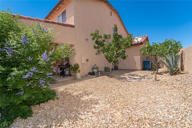6313 Varna Avenue, Las Vegas, NV 89110