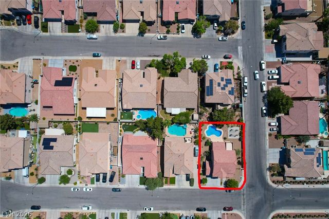 6313 Varna Avenue, Las Vegas, NV 89110