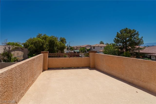6313 Varna Avenue, Las Vegas, NV 89110