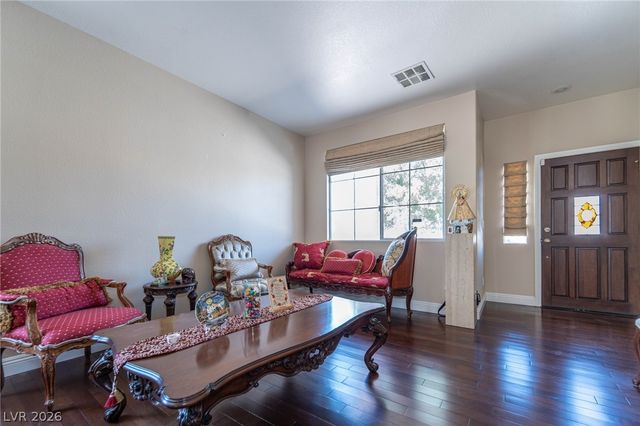 6313 Varna Avenue, Las Vegas, NV 89110