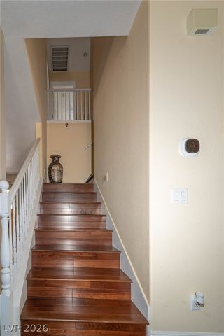 6313 Varna Avenue, Las Vegas, NV 89110