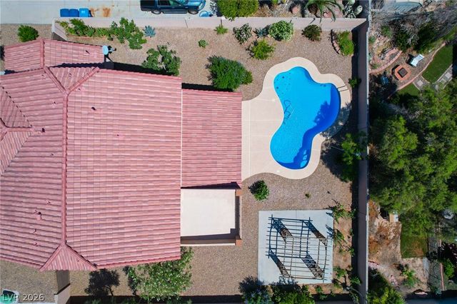 6313 Varna Avenue, Las Vegas, NV 89110