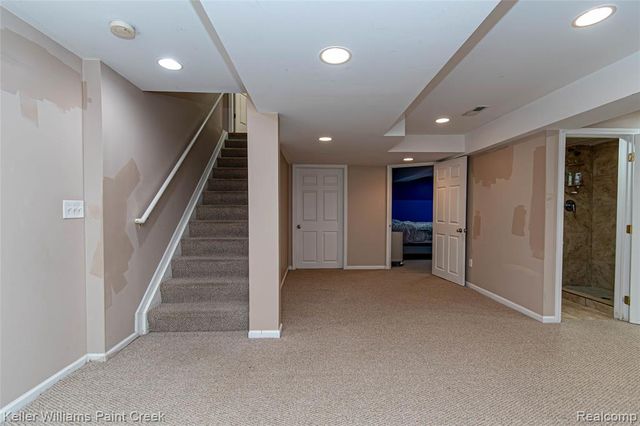 41544 Mitchell Road, Novi, MI 48377