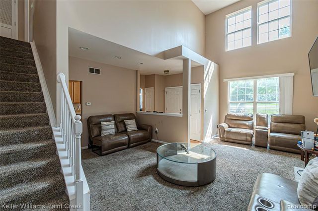 41544 Mitchell Road, Novi, MI 48377