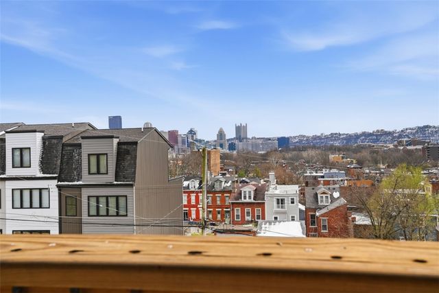 524 W Jefferson St, Central North Side, PA 15212