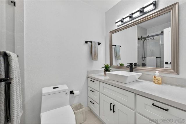 3945 Biddle St., San Diego, CA 92111