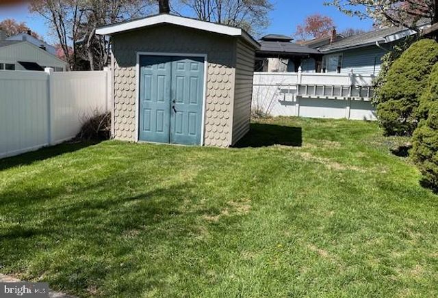 406 VALLEY RUN DRIVE, Cherry Hill, NJ 08002