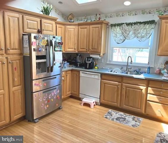 406 VALLEY RUN DRIVE, Cherry Hill, NJ 08002