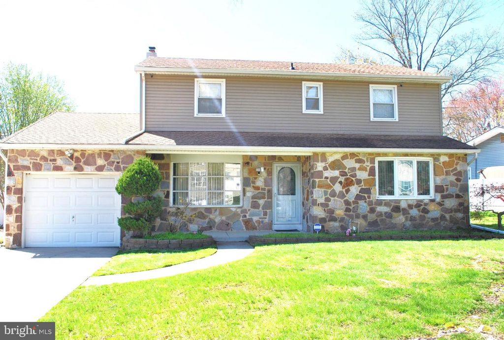 406 VALLEY RUN DRIVE, Cherry Hill, NJ 08002