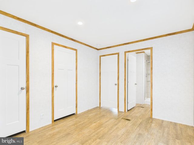 140 RUSTIQUE DR, York, PA 17408