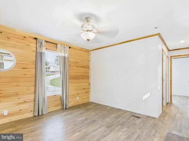 140 RUSTIQUE DR, York, PA 17408