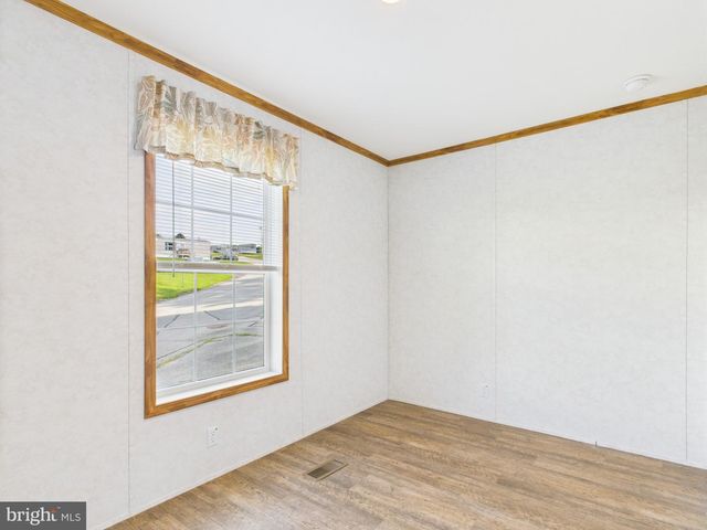 140 RUSTIQUE DR, York, PA 17408