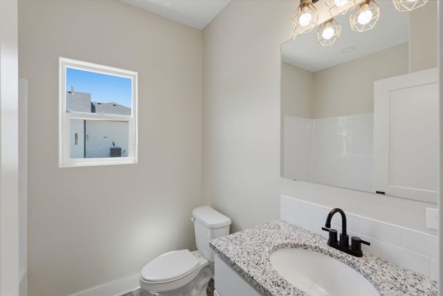 635 S Arbor Valley Way, Valley Center, KS 67147