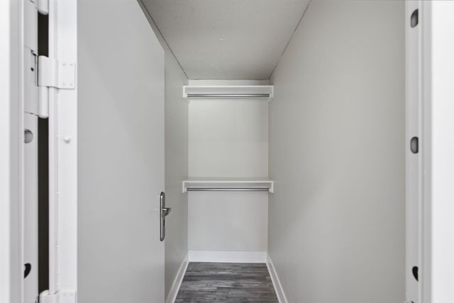 635 S Arbor Valley Way, Valley Center, KS 67147