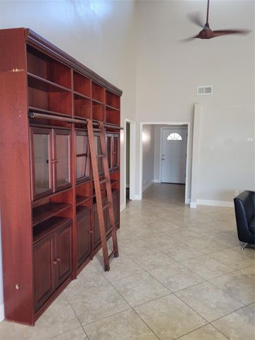 1027 Arrow Hill Road, Houston, TX 77077