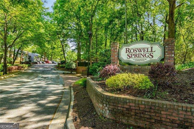 521 Warm Springs Circle, Roswell, GA 30075