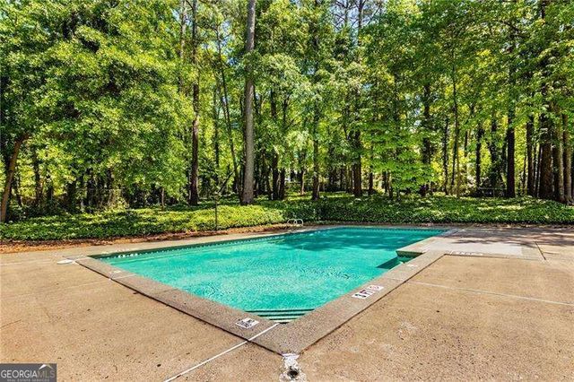 521 Warm Springs Circle, Roswell, GA 30075