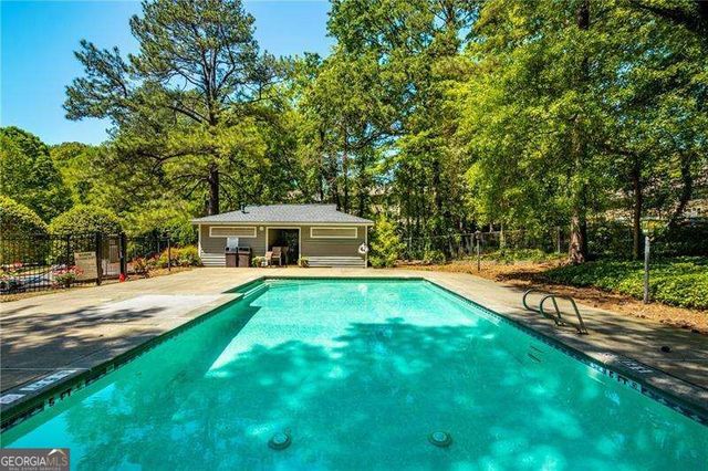521 Warm Springs Circle, Roswell, GA 30075