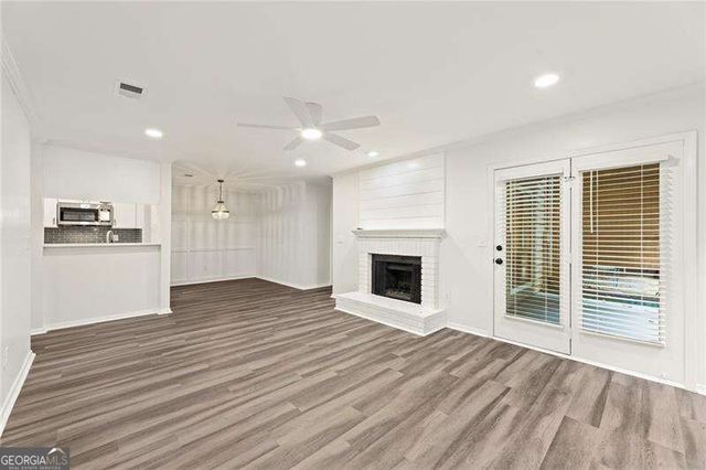 521 Warm Springs Circle, Roswell, GA 30075